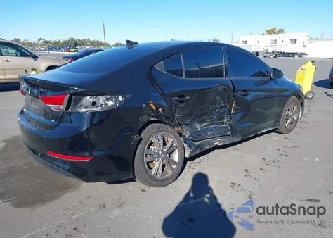 2018 Hyundai Elantra Value Edition z USA, uszkodzony, nr VIN 5NPD84LF9JH357876